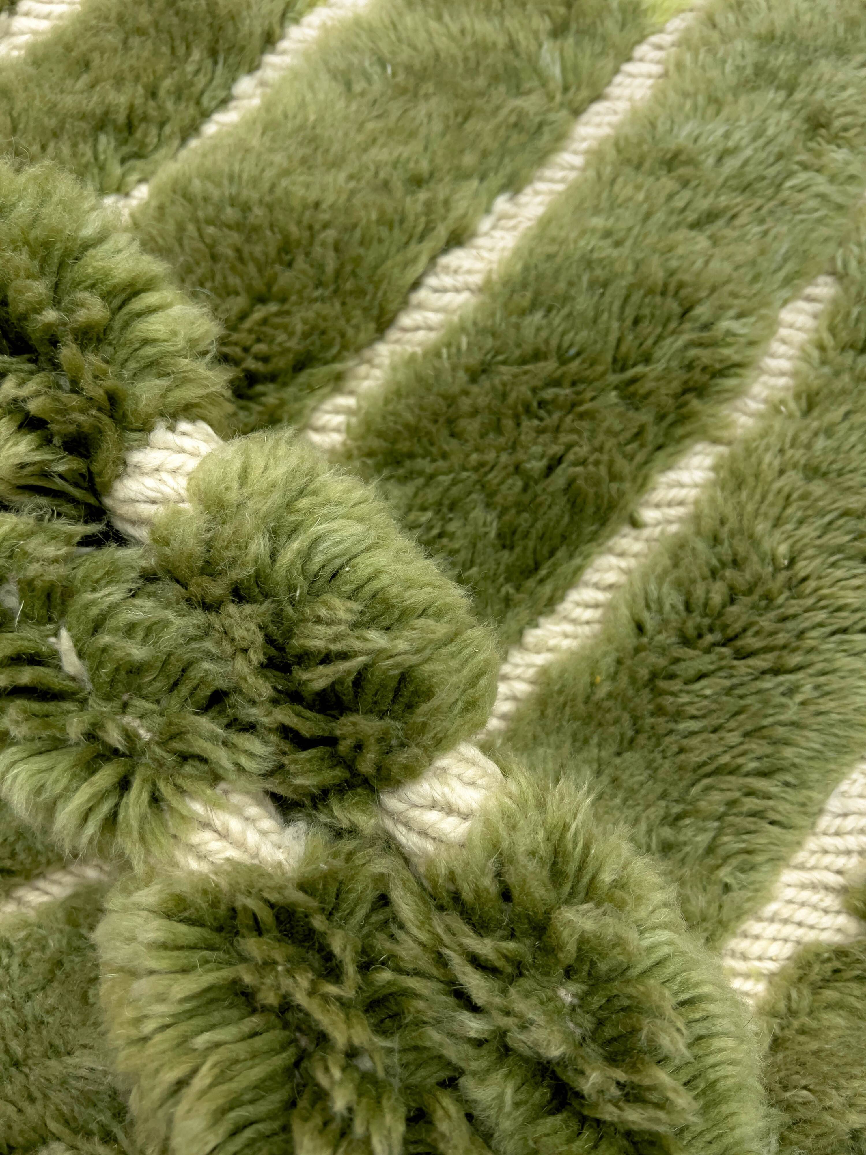 Tapis berbère marocain M'rirt bicolore vert 2,91x2,04m