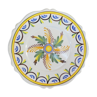 Assiette en faience de Malicorne signé émile Tessier