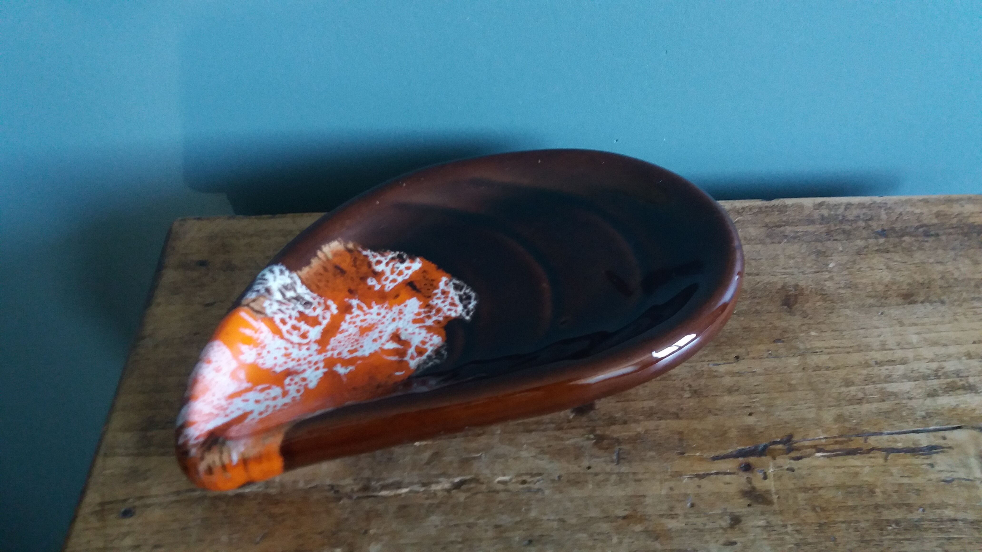 Shell-shaped catchall or butter dish in flamed ceramic style Vallauris.