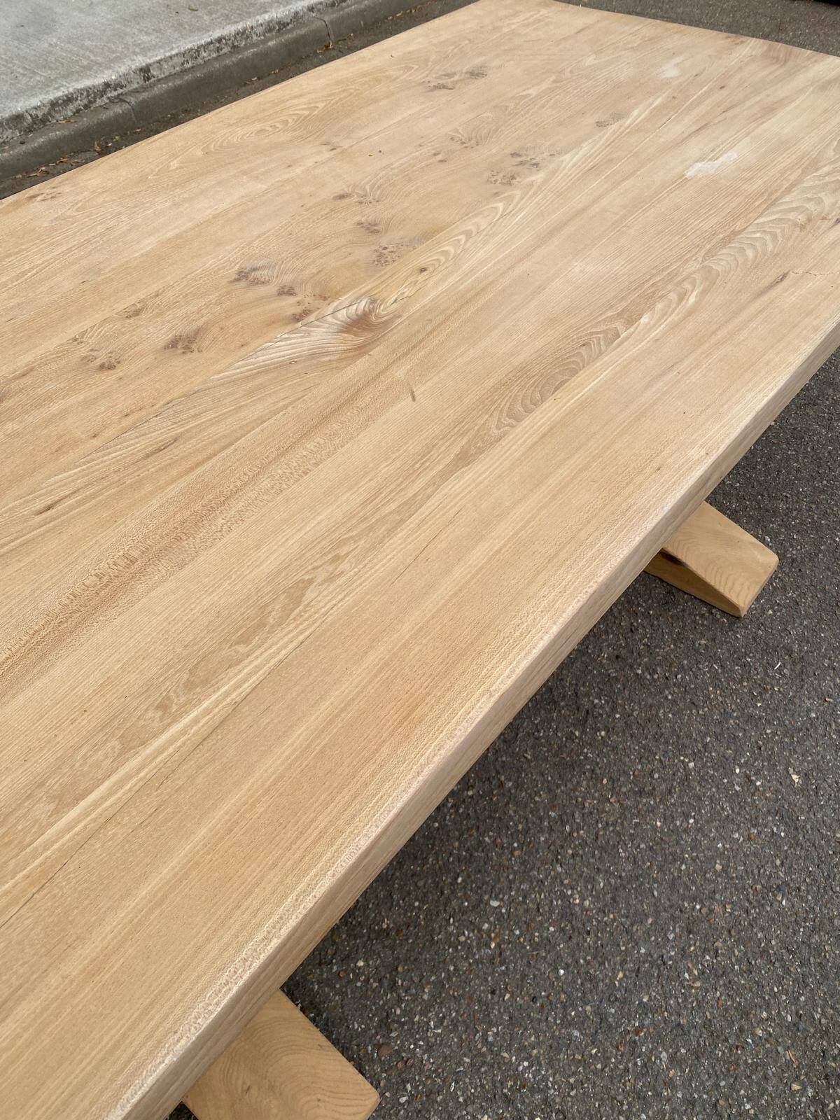 Grande table de monastère brutaliste en chêne massif 210x100cm 70s