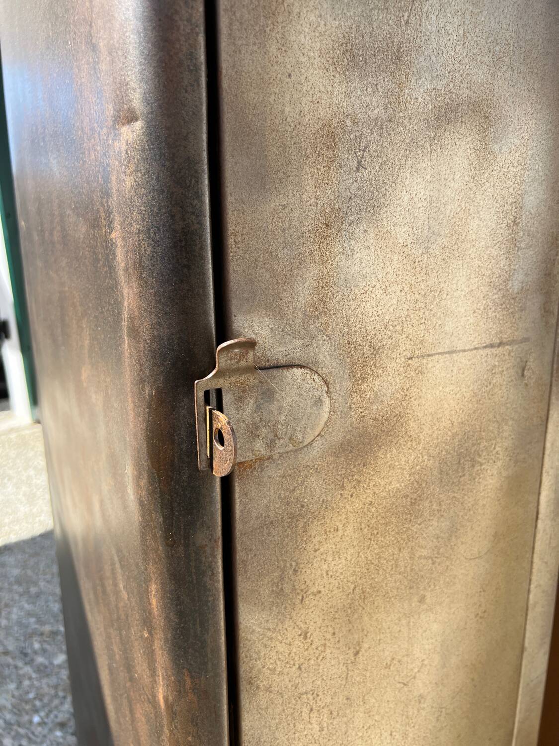 Industrial Cloakroom