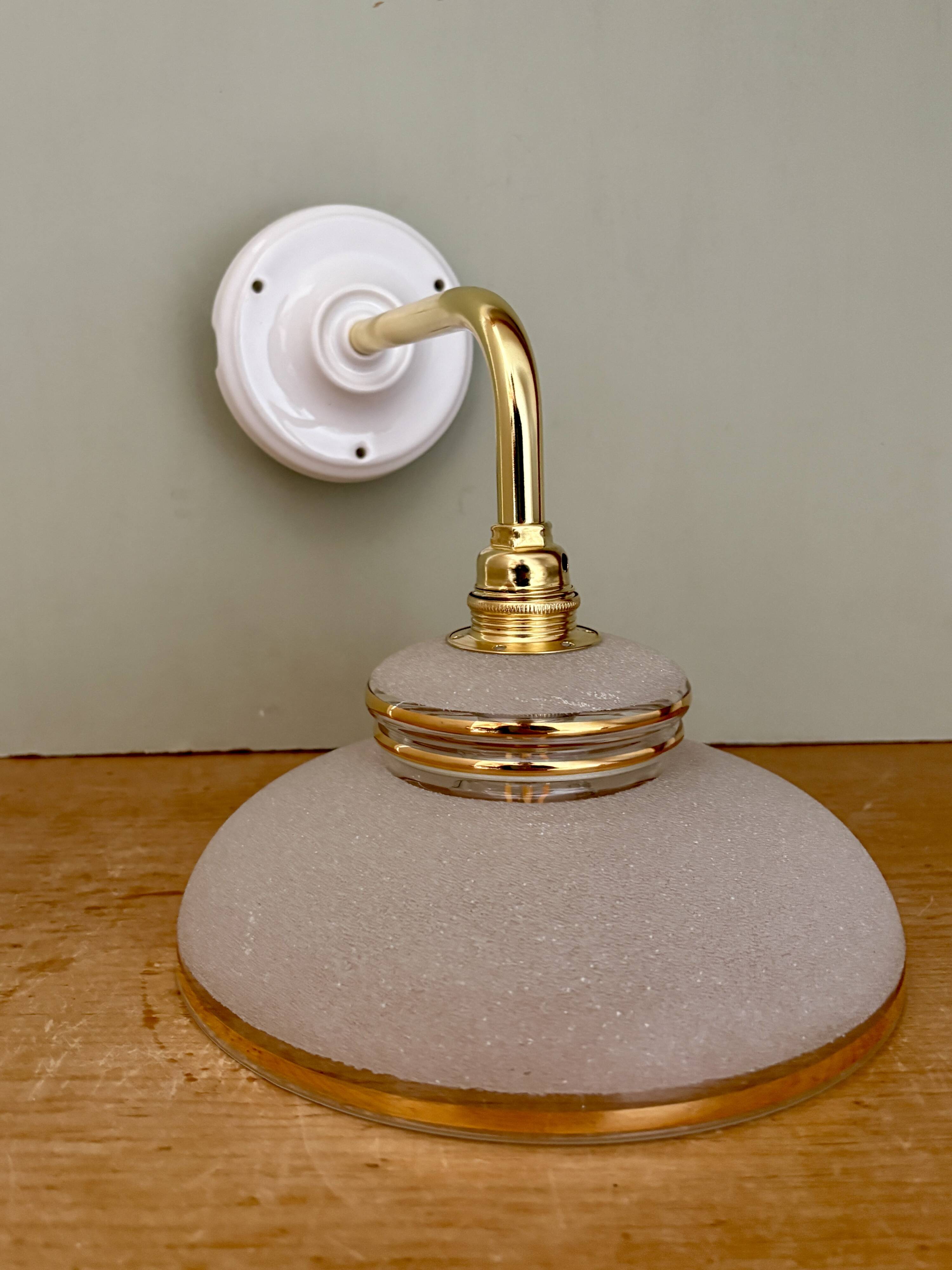 Vintage elbow wall lamp with white and gold granite glass shade