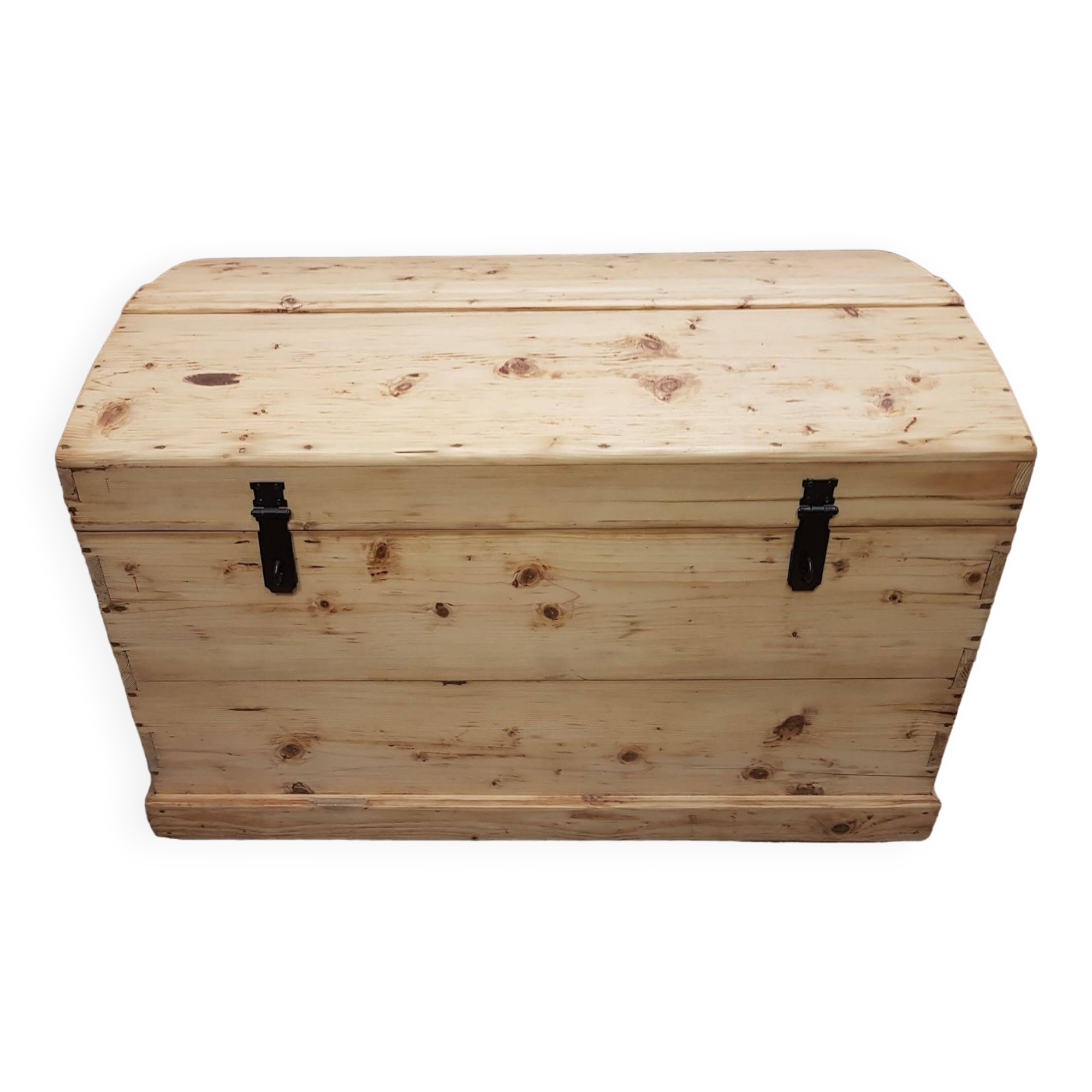 Old curved travel trunk, in pine, stripped 98x60x65