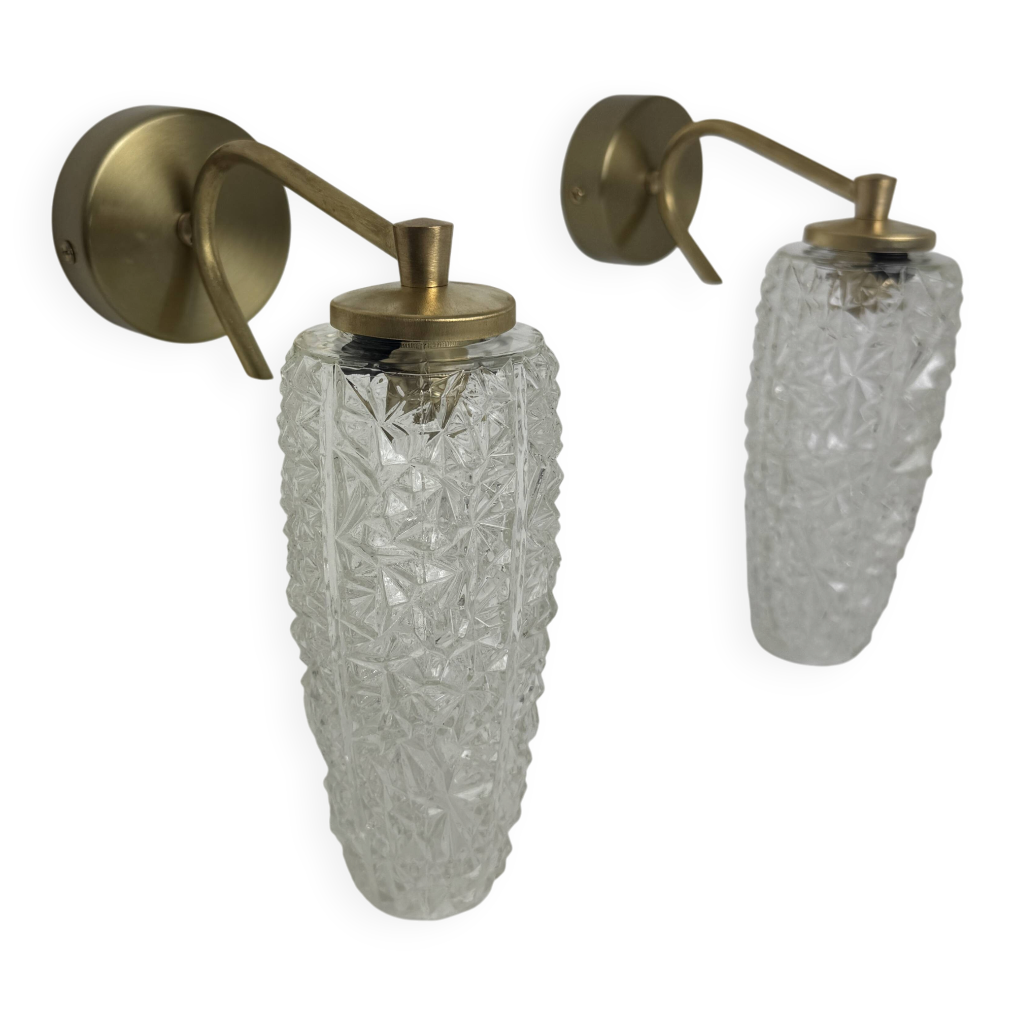 VINTAGE DIAMOND POINT WALL LIGHTS