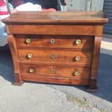 Solid walnut chest of drawers during the Consulate around 1815