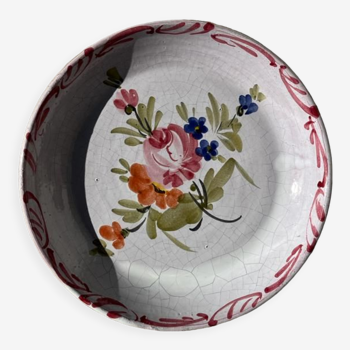 Sicilian plate pink hand-painted floral pattern