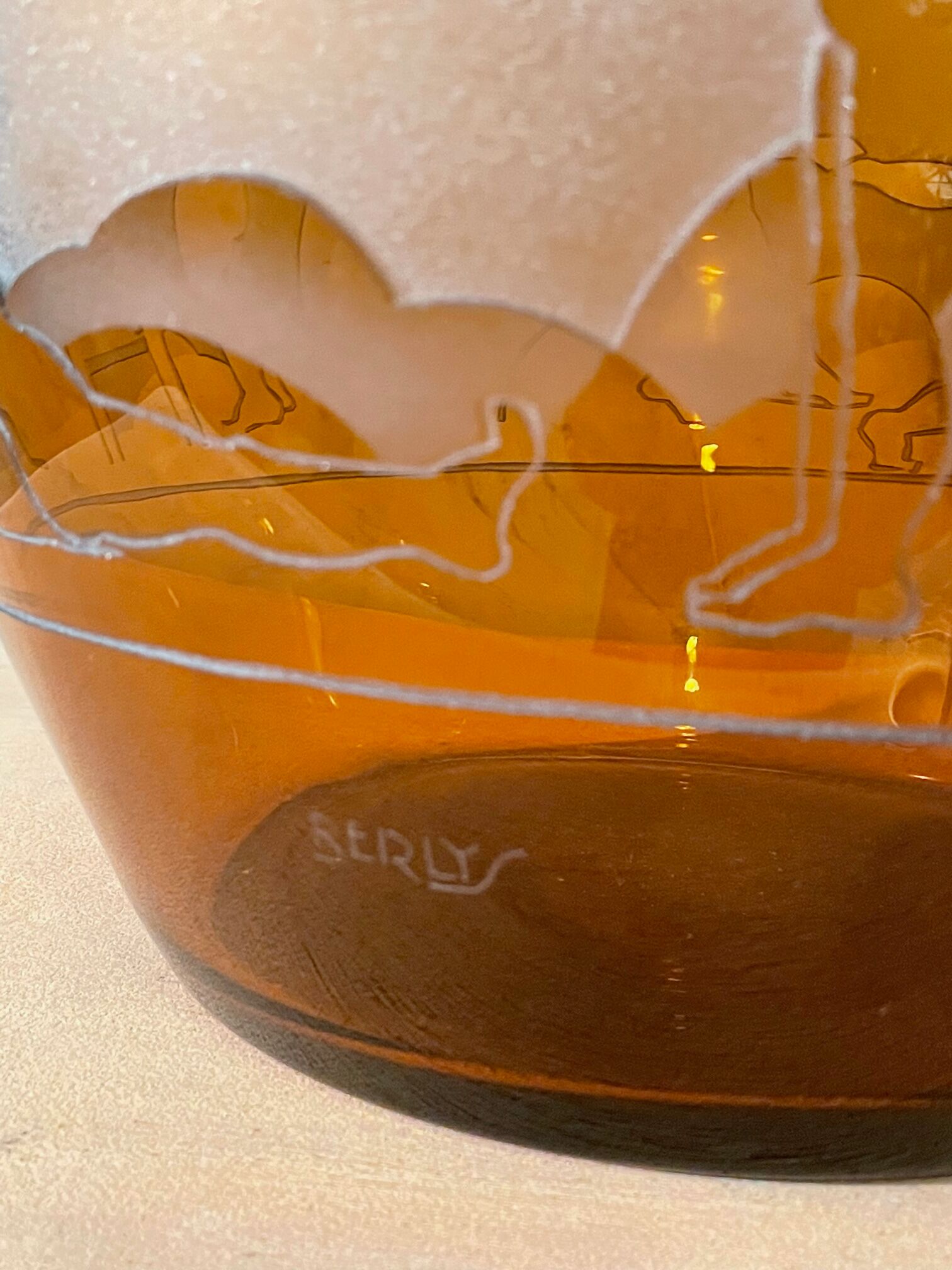 Art deco vase signed Berlys