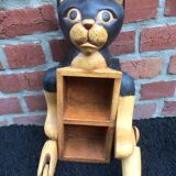 The cat puppet articulated wardrobe