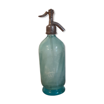 Engraved seltz water siphon