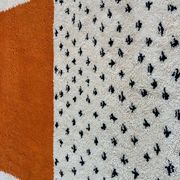 Handmade pure wool rug, size 150 x 250 cm.
