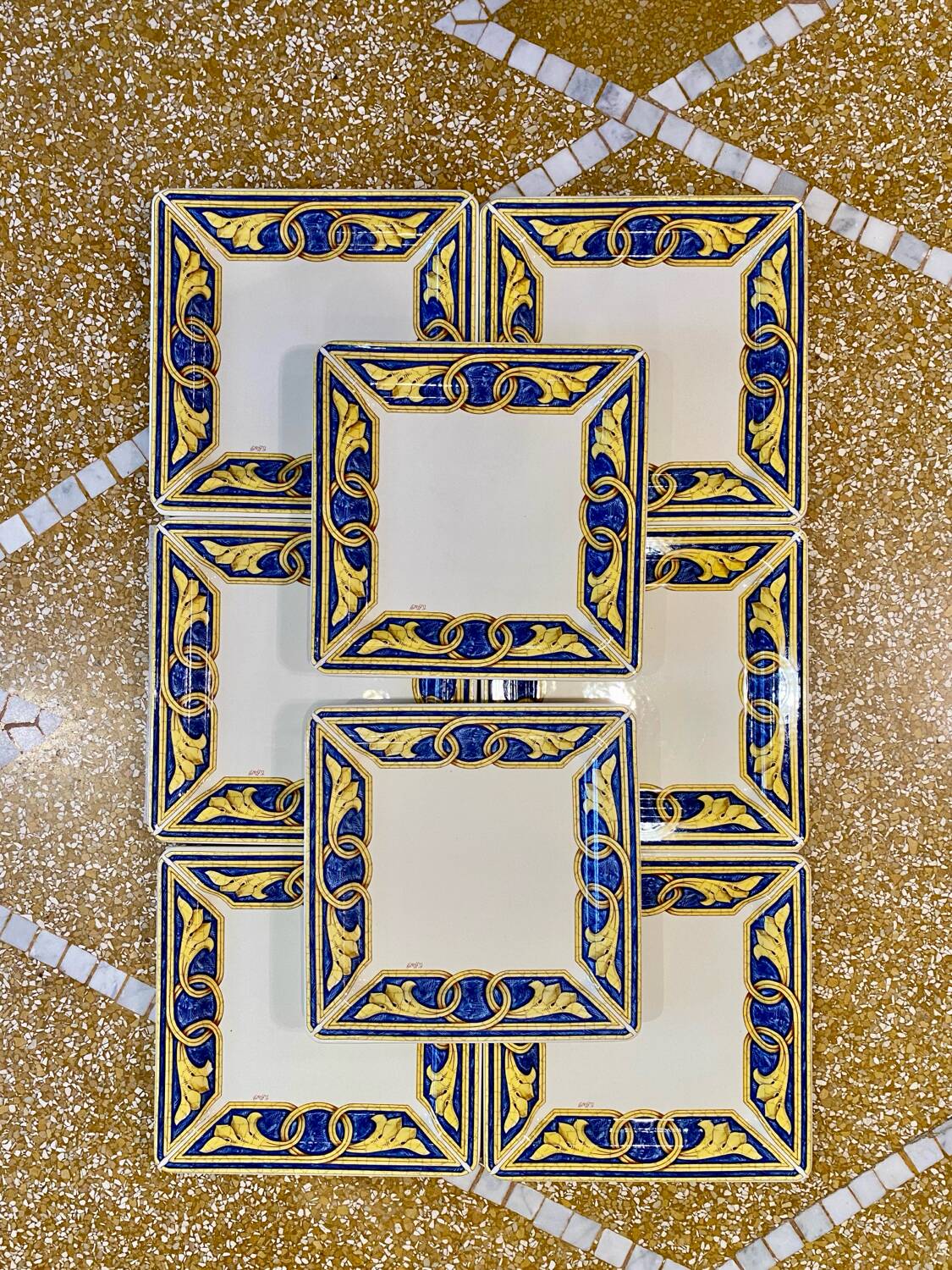Lot de 8 assiettes Impero par Tiffany Boutique