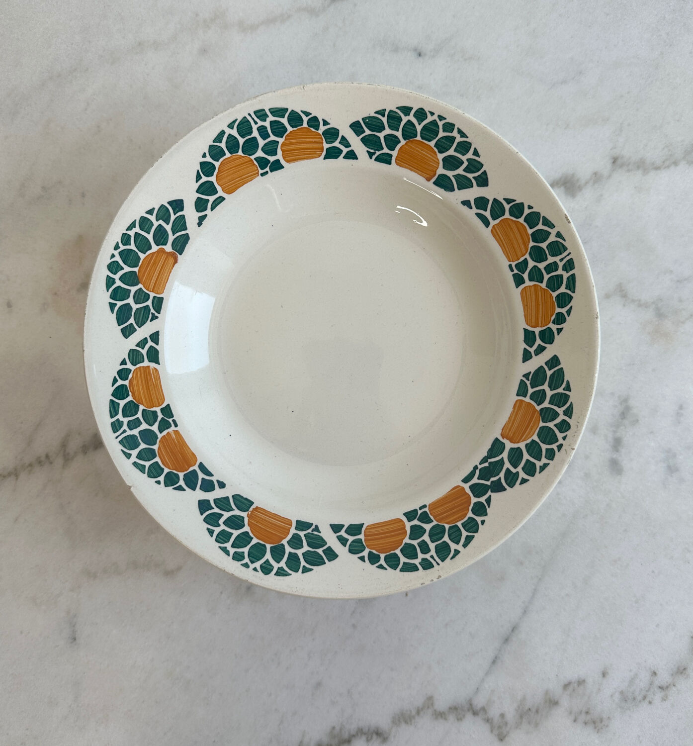 Set of hollow plates Givors France