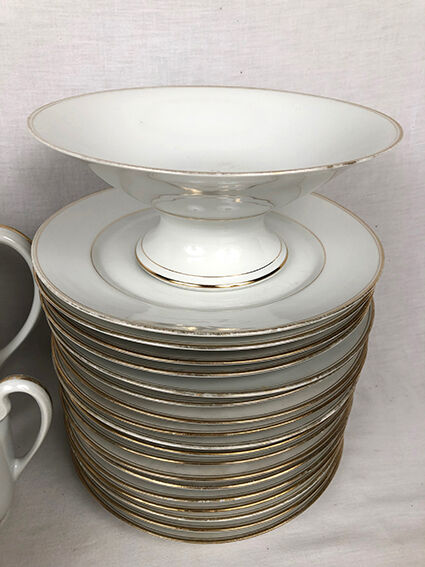Large porcelain service of Limoges, stamp TL