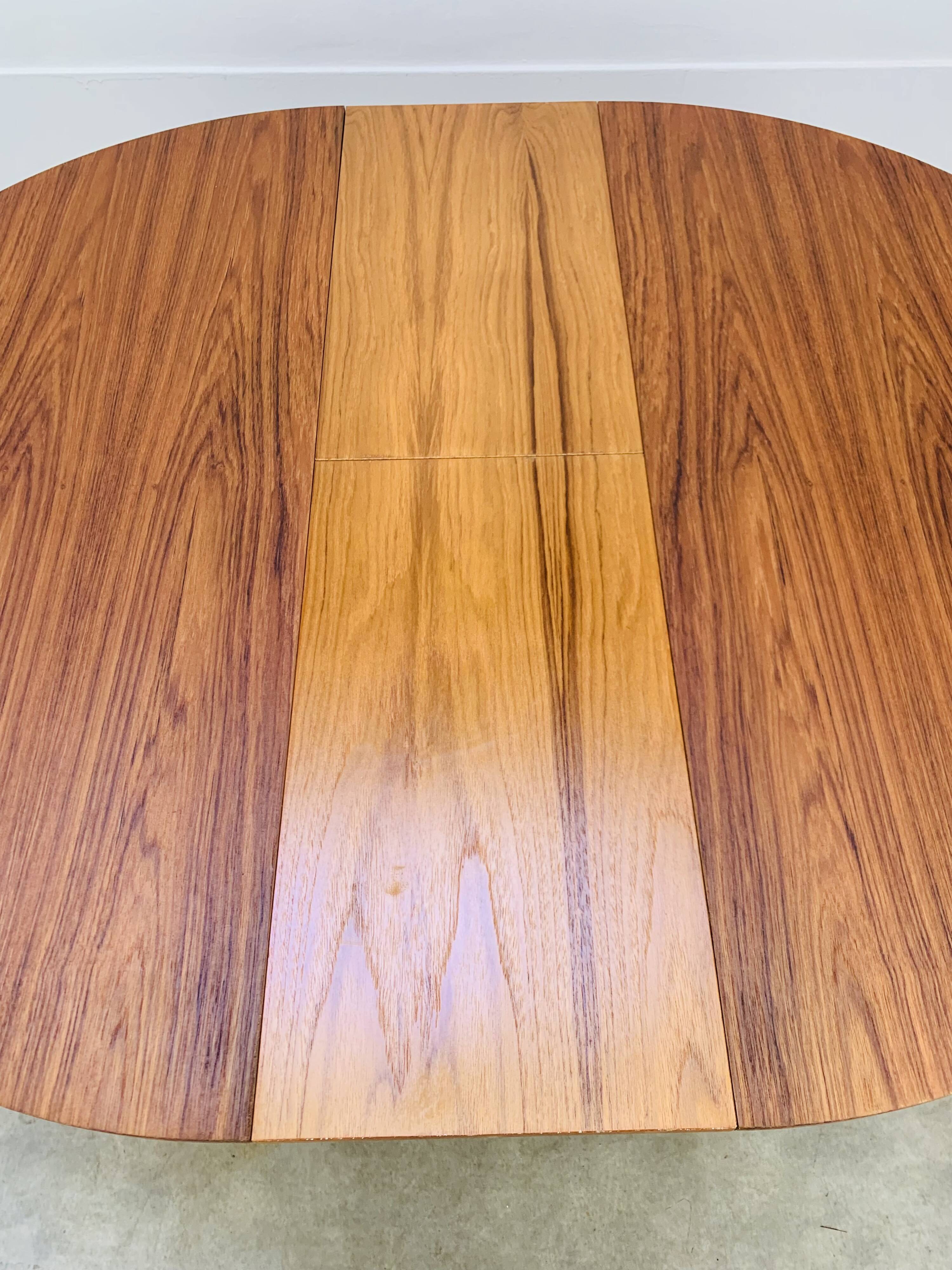 Round extendable Scandinavian table, teak, 1960s