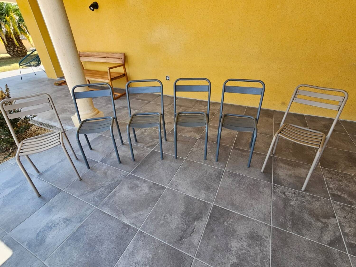 Lot of 6 garden chairs made of steel.