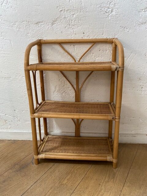 Rattan shelf