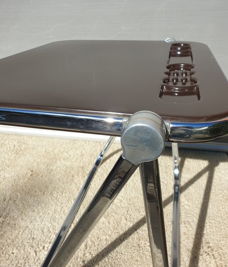 Platone desk set and Plia Platone chair by Giancarlo Piretti Edition Anonima Castelli