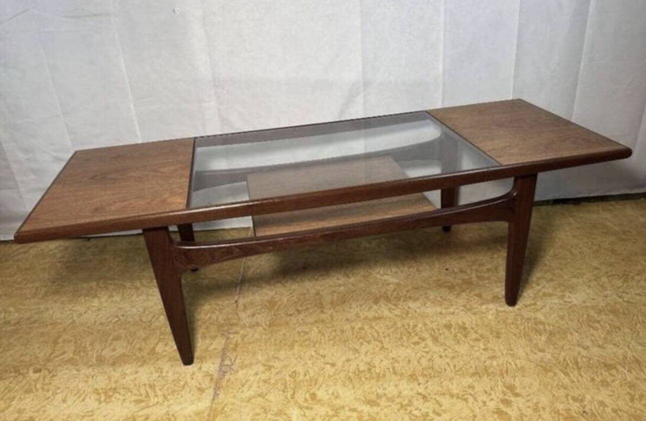 Mid century retro vintage teak coftee table by GPlan "Mad Man" 1960 Mi