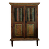 Armoire en bois de style colonial indonésien