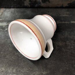 Old porcelain burns