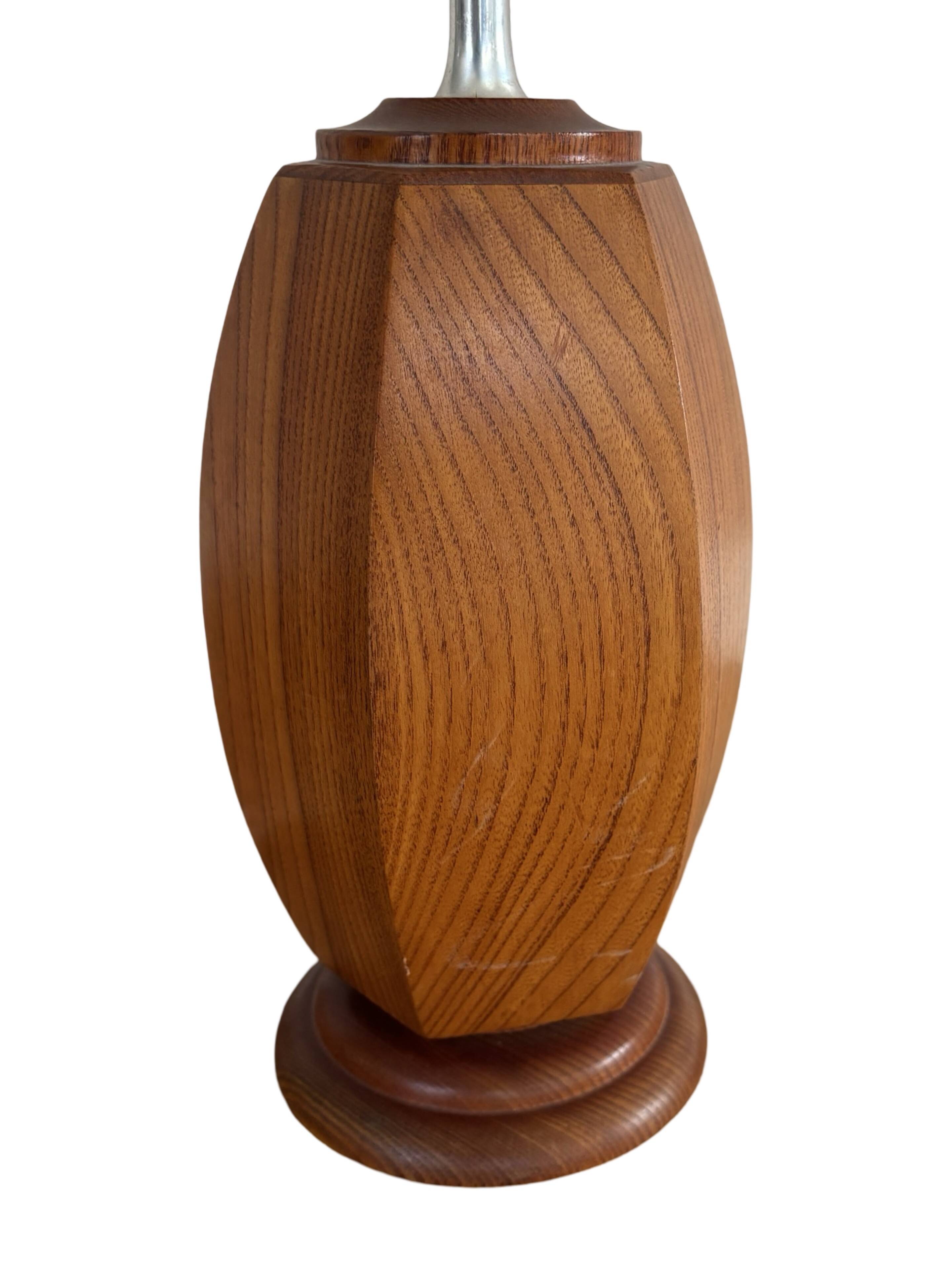 Mid Century Scandinavian teak table lamp 70's design minimalist