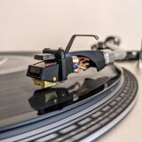 AKAI AP-006 Turntable