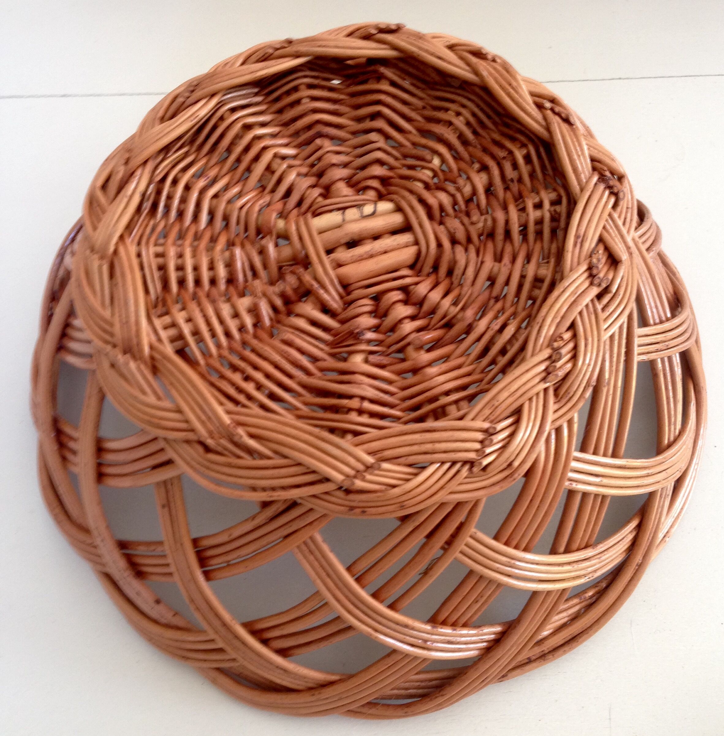 Paire de corbeilles en osier tressé type panière
