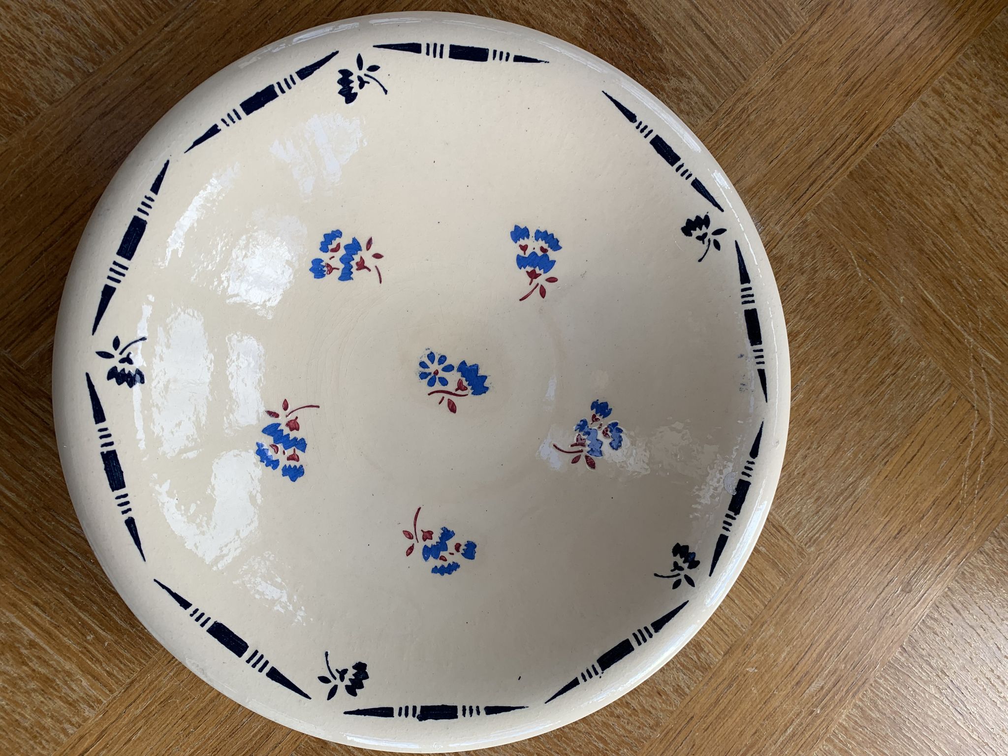 Two hollow dishes in glazed ceramic old model flora KG France luneville
