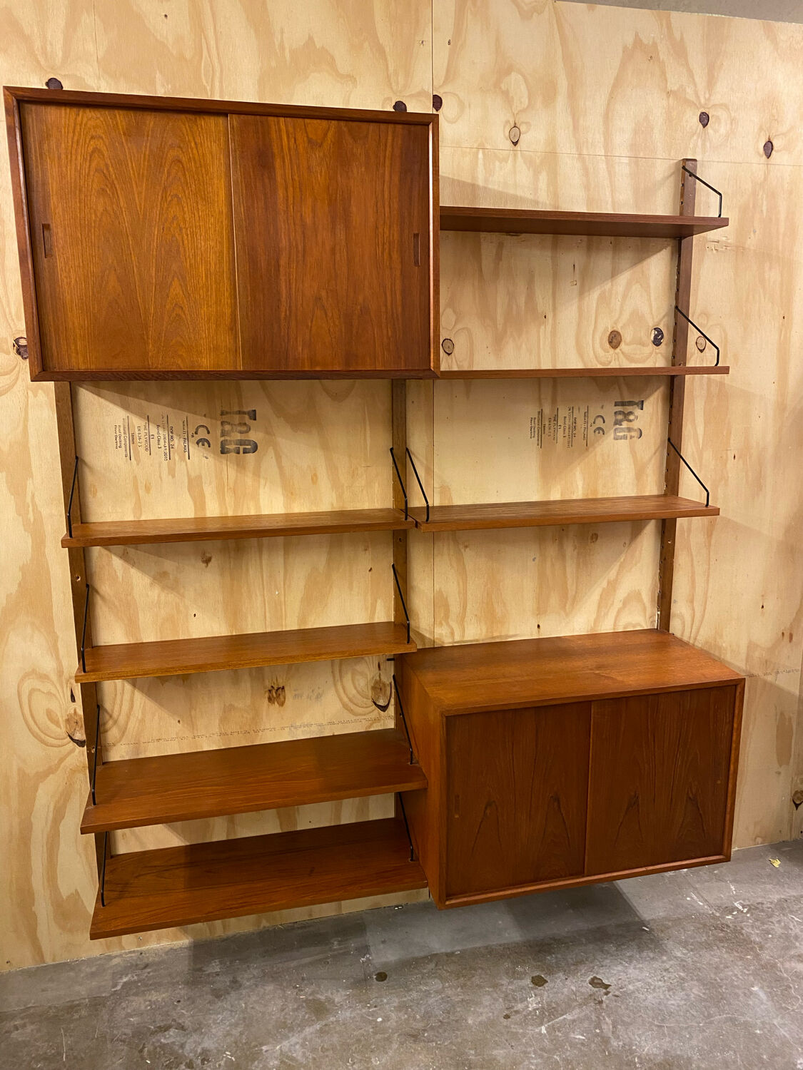 Vintage scandinavian teak wall unit by Poul Cadovius for Royal System 1960s