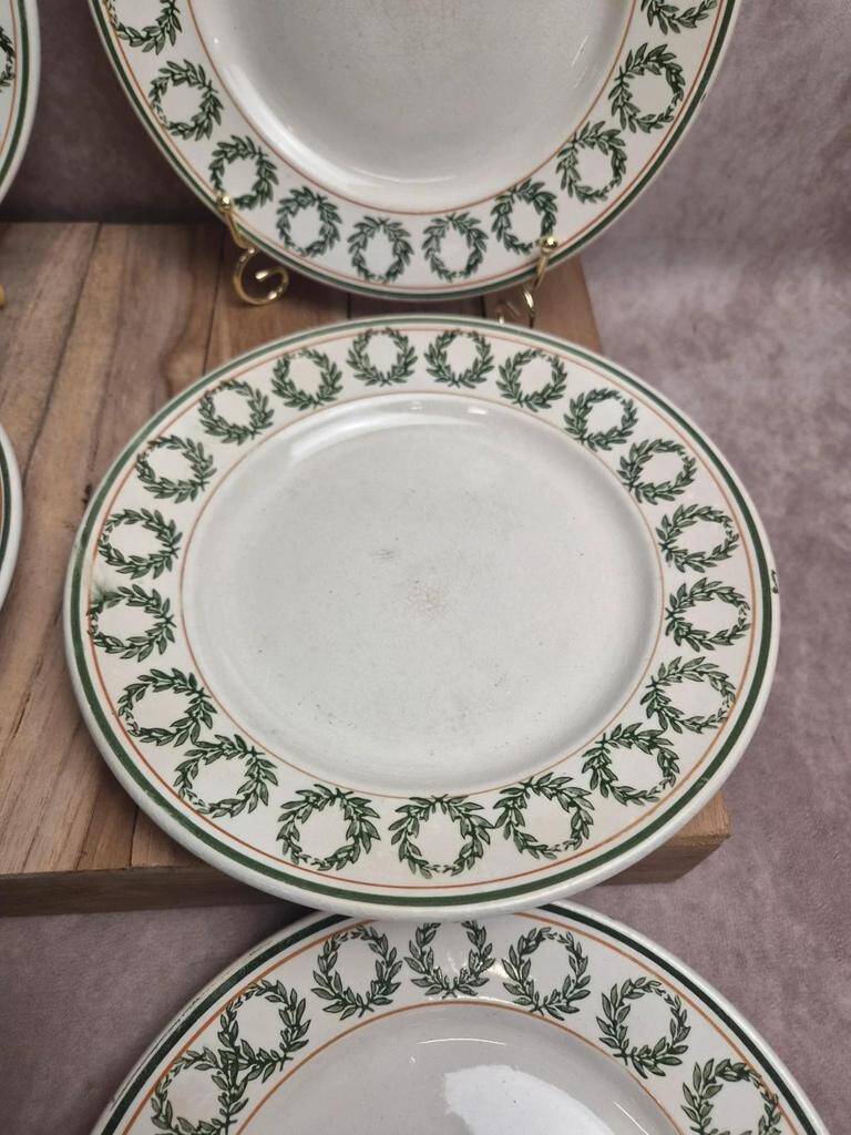 Set of 8 dessert plates Saint-Amand Hamage model Marceau – antique earthenware