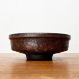 Mid-century German studio pottery bowl by Volker Ellwanger, 1960s.