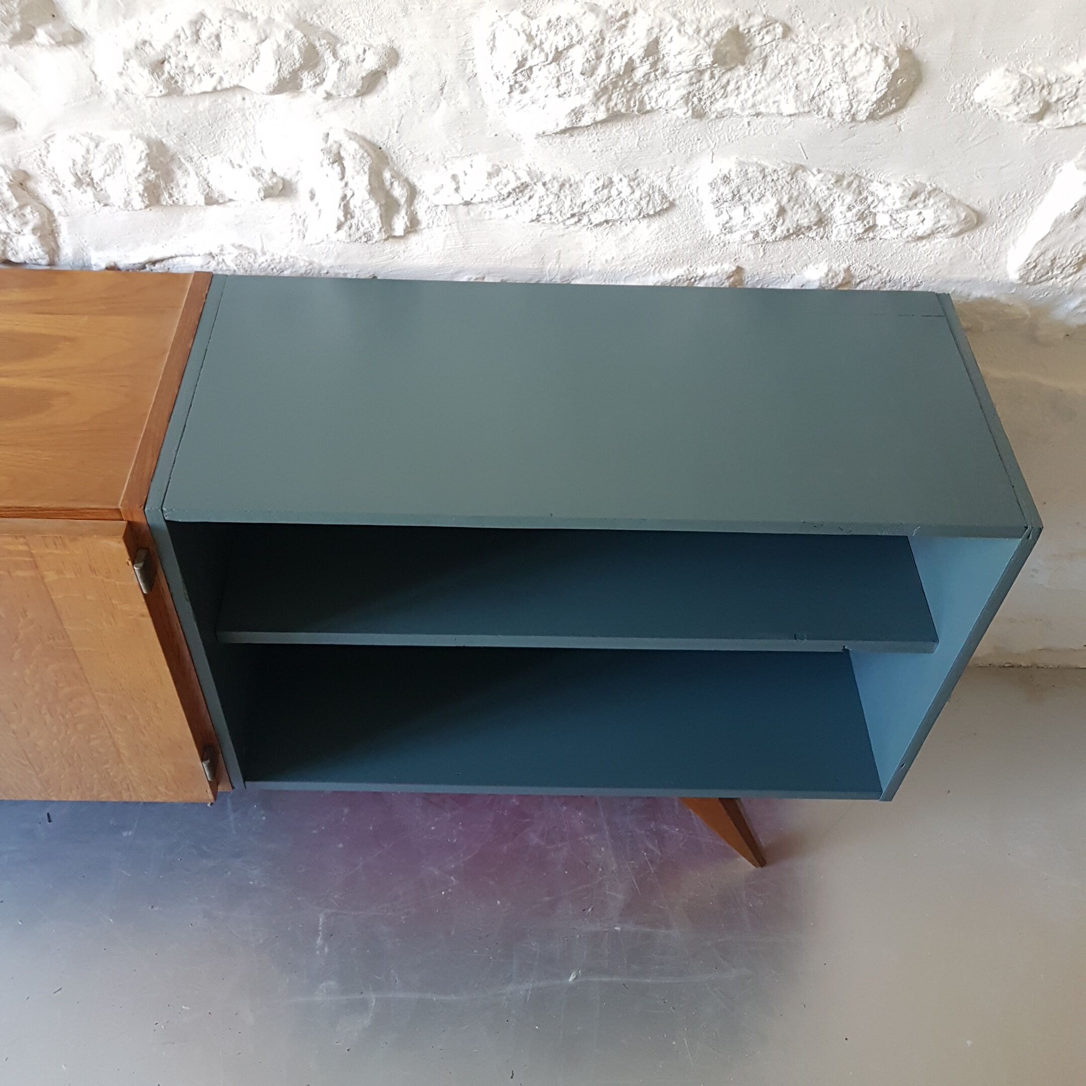 Vintage gold and green oak row deep foot compass