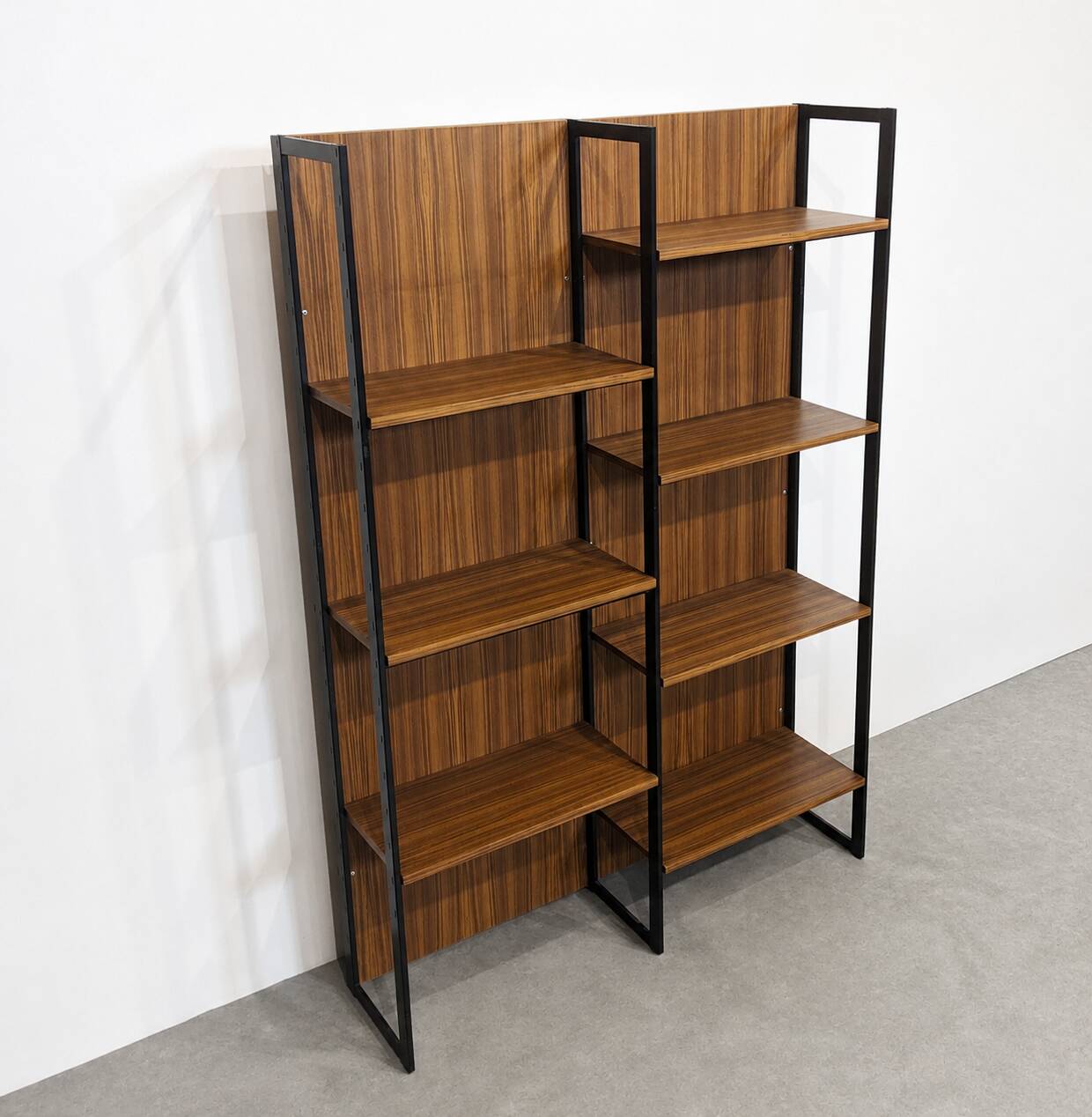 Meurop modular shelf wall unit from the 60s/70s.