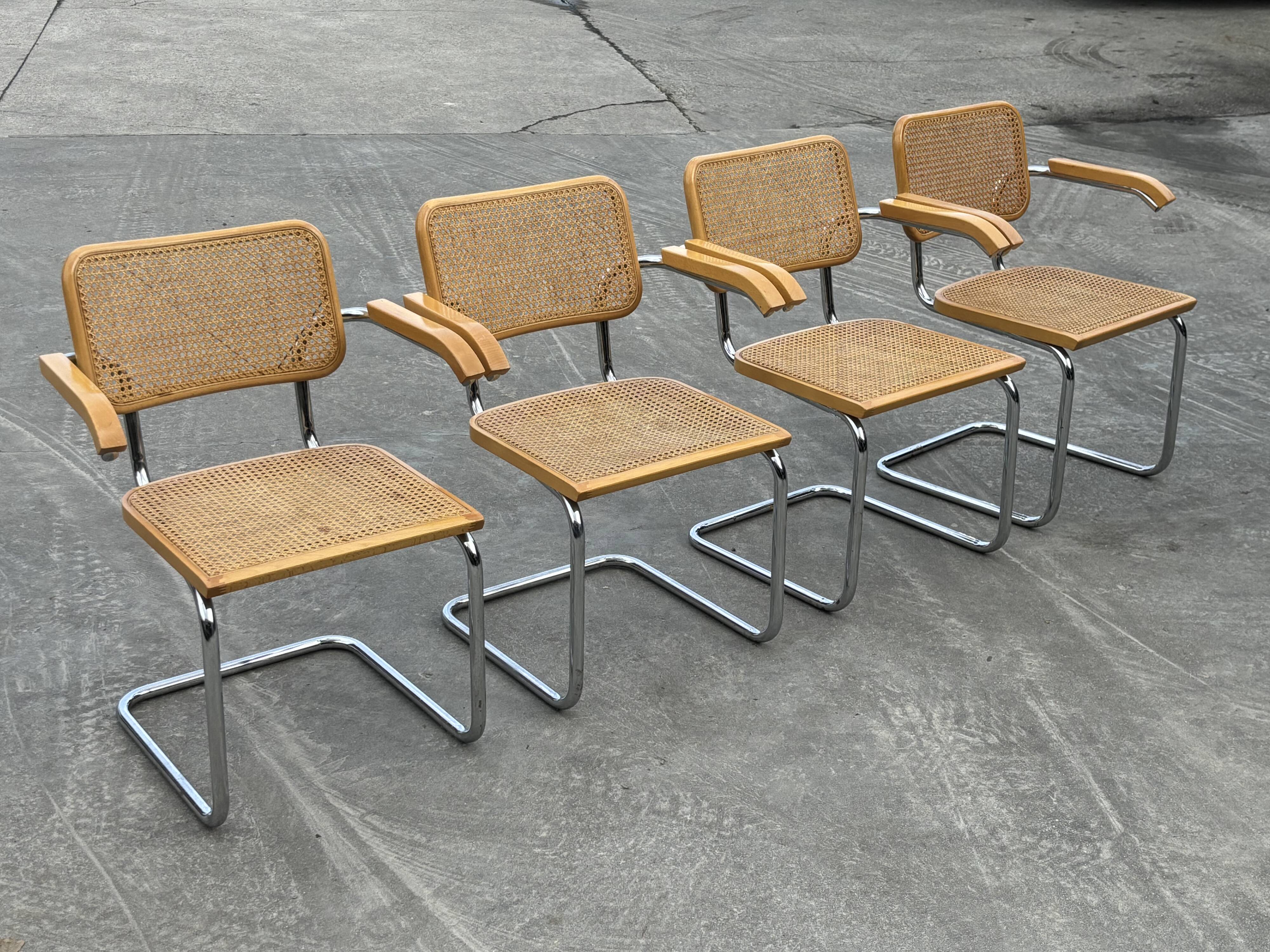 Set of 4 Cesca chairs model B64 with armrests Cesca Marcel breuer design