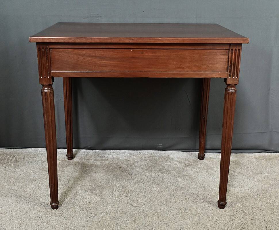 Cabaret table in Cuban mahogany, Louis XVI period – Late 18th century