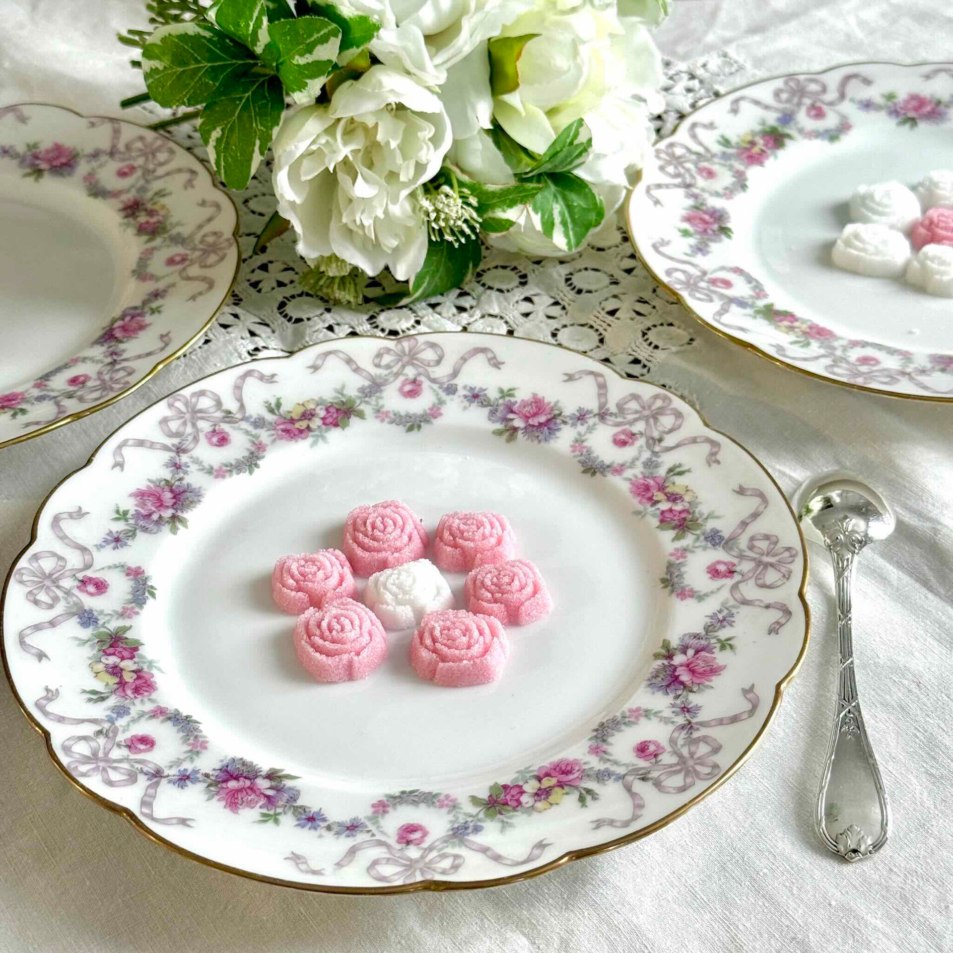 Set of 6 Limoges porcelain dessert plates with garlands and