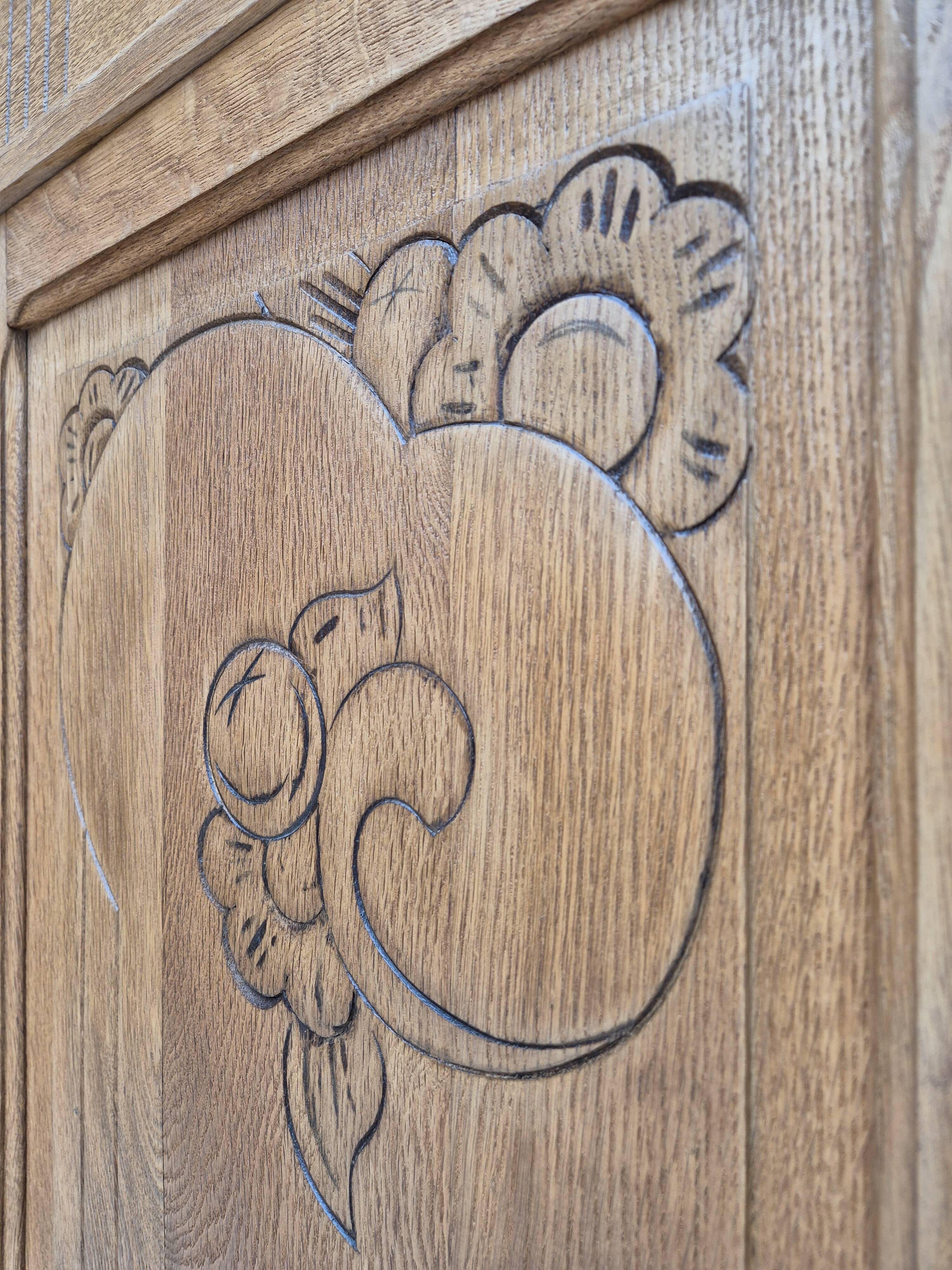 Buffet parisien art déco