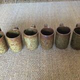 6 stoneware mugs