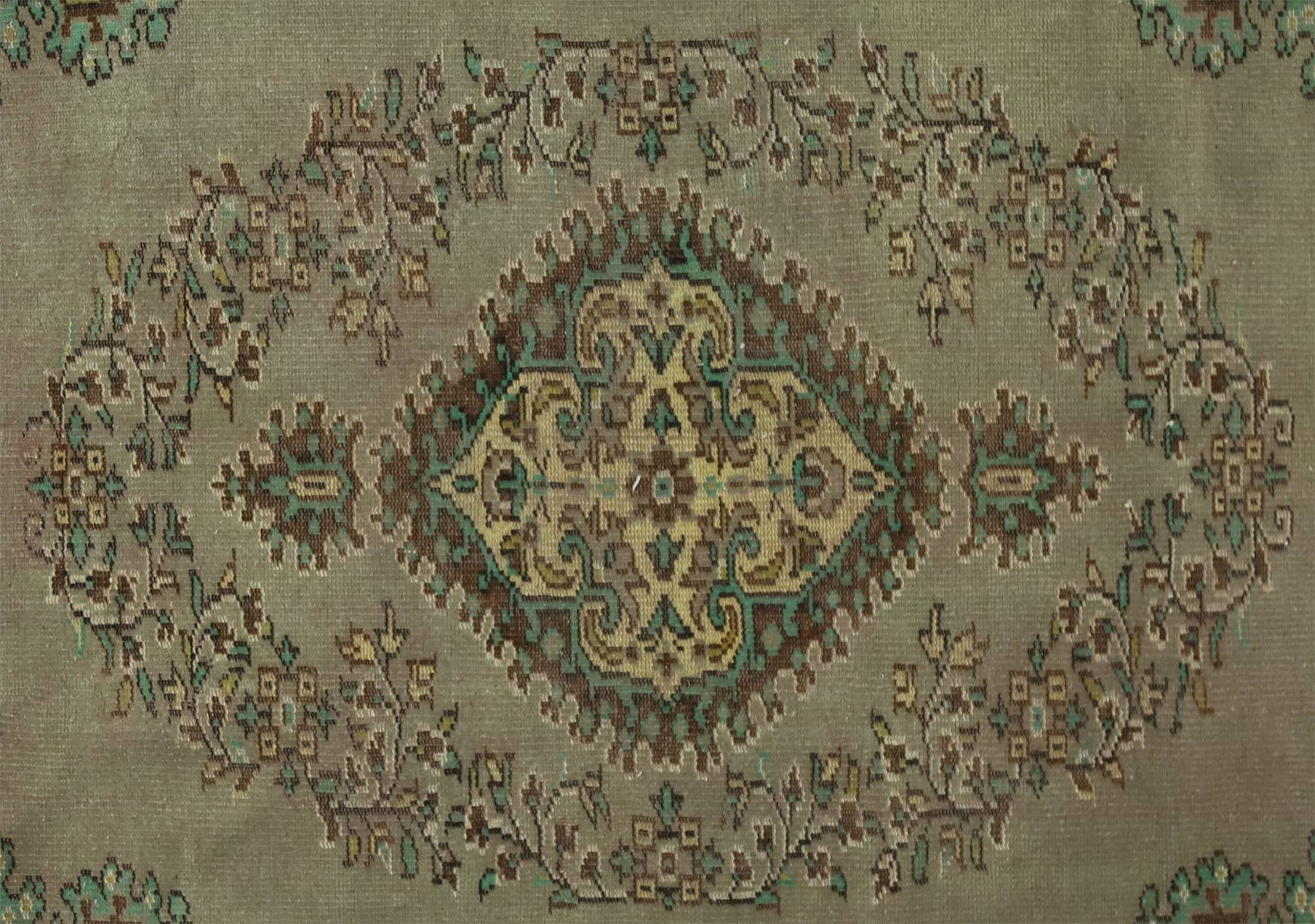 One-of-a-kind turkish handwoven vintage rug - rustic vintage charm 270x 164 cm