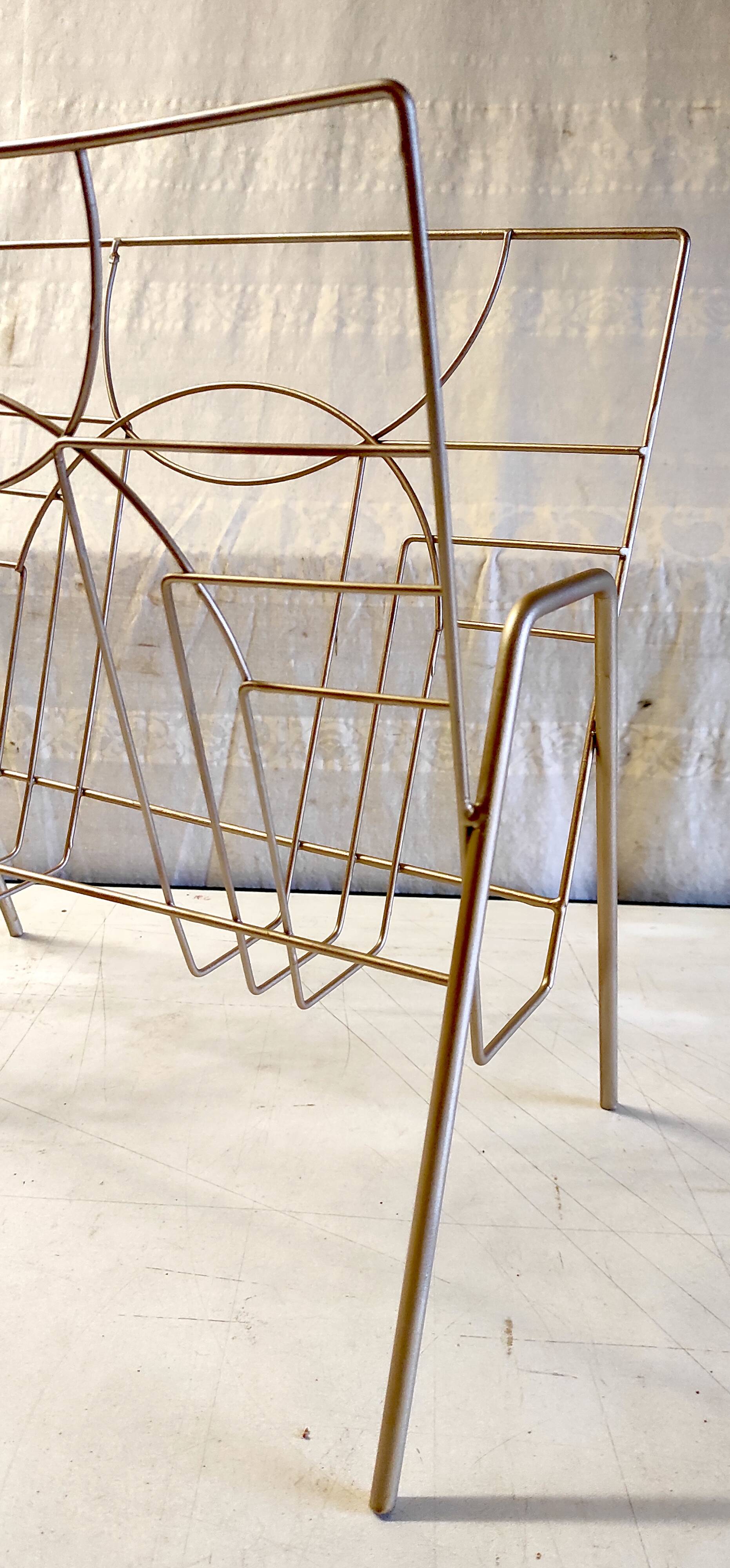 Art Deco style magazine rack in gilt metal - mid-20th century