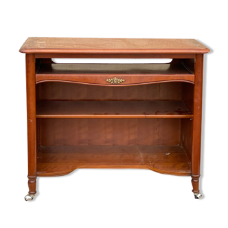 Serving cabinet