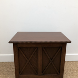 Trunk with braces