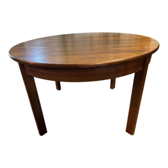 Scandinavian table