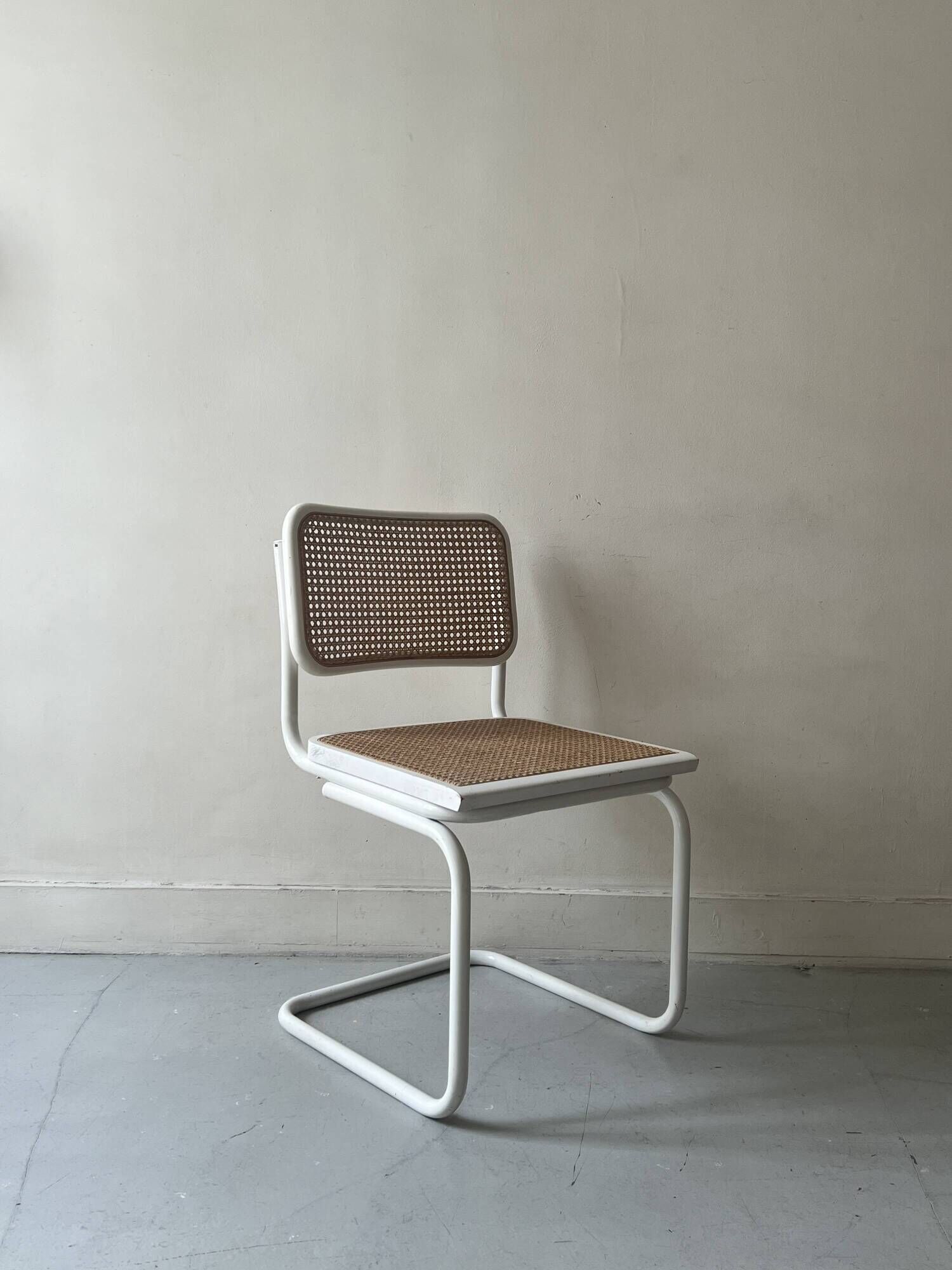 Cesca B32 vintage design chair in white metal and cane by Marcel Breuer
