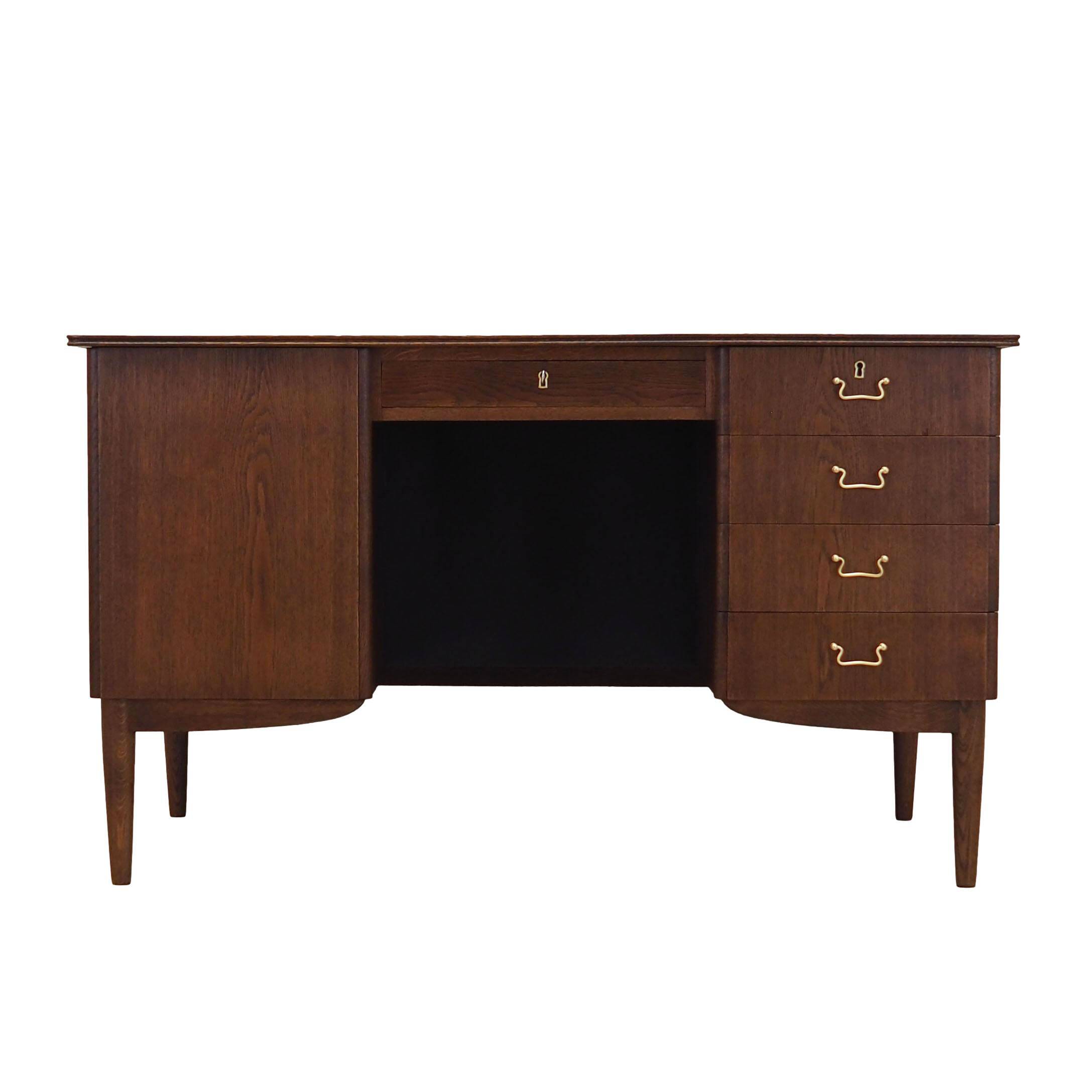 Oak desk, Danish design, 1970s, production: Denmark