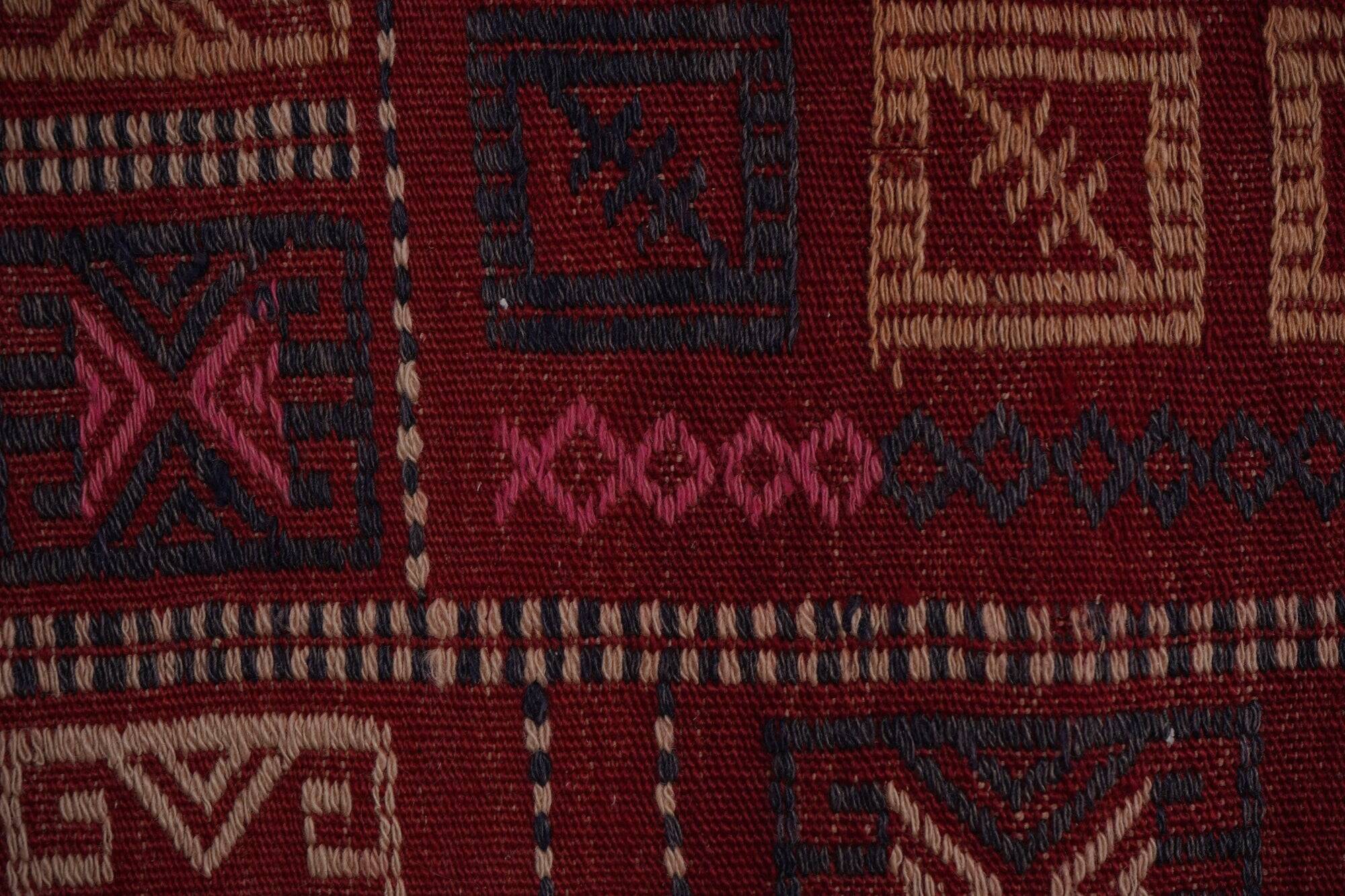 Kilim turc vintage tissé main 150x212 cm