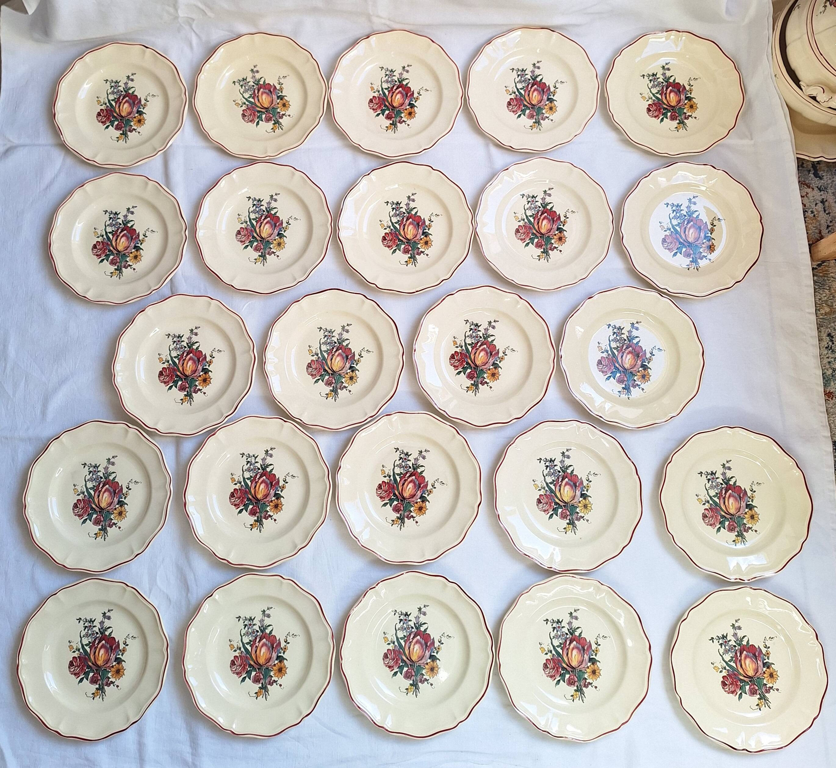 Assiettes plates Digoin Sarreguemines Modèle Loraine