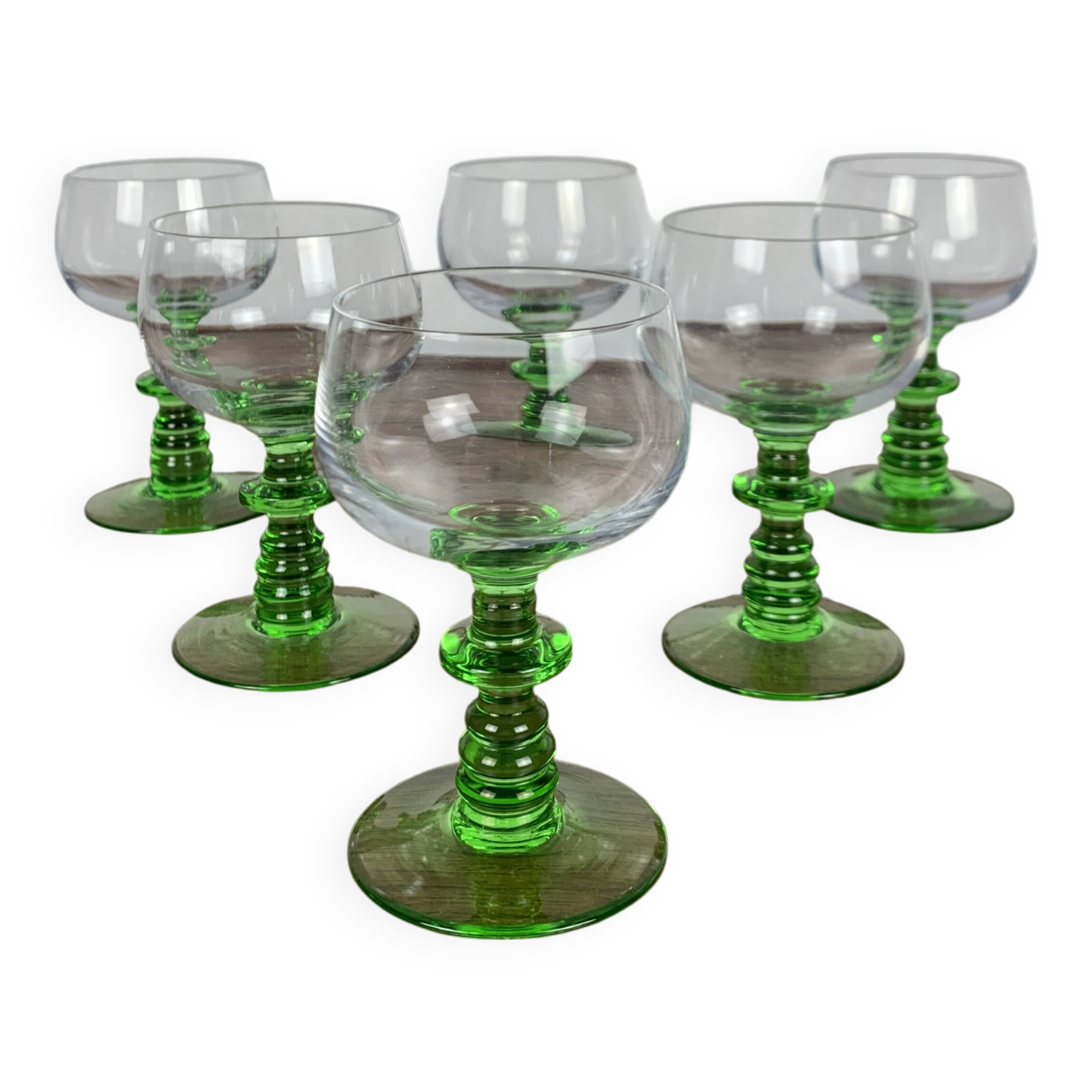 Set of 6 vintage wine glasses with emerald green stem