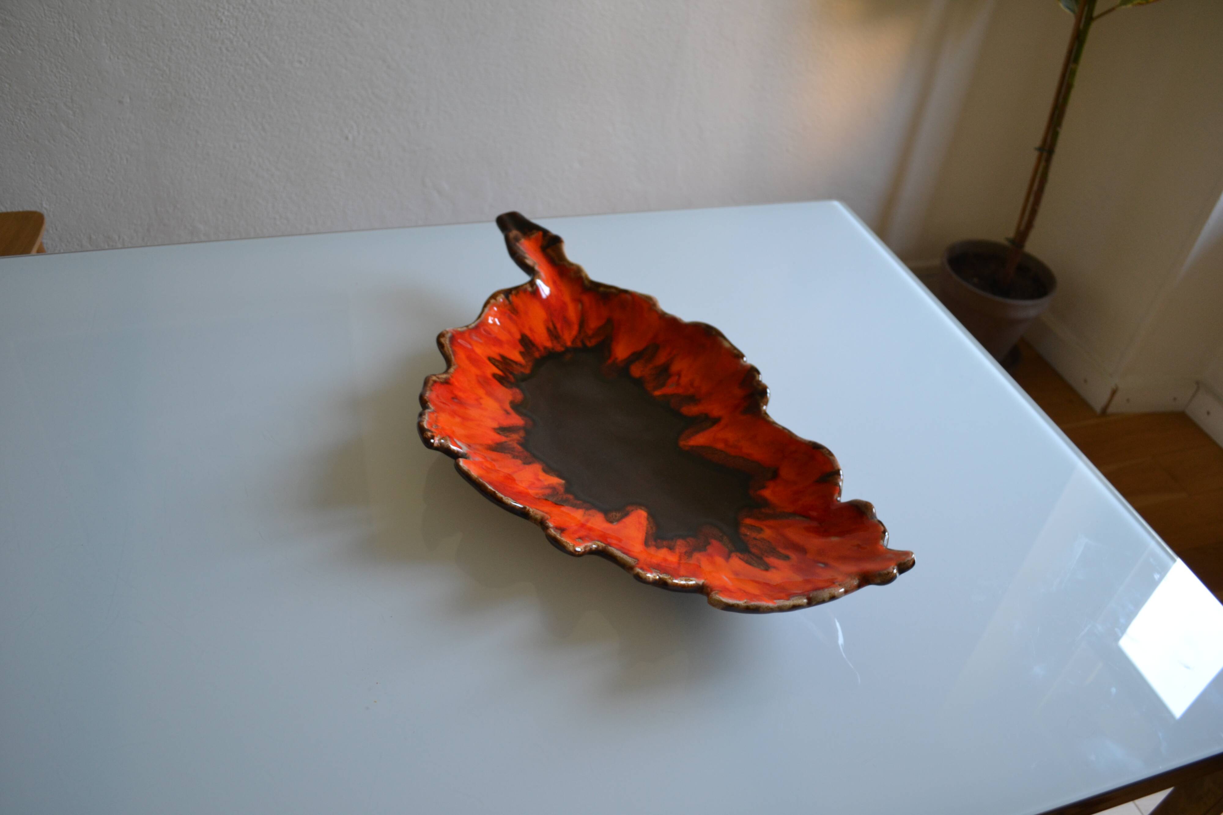 Large ceramic bowl in the shape of Corsica, orange and brown, vintage 70s