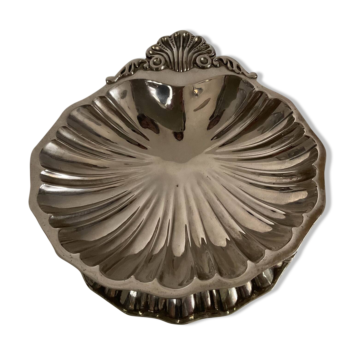 Vintage silver-plated bronze shell emptier